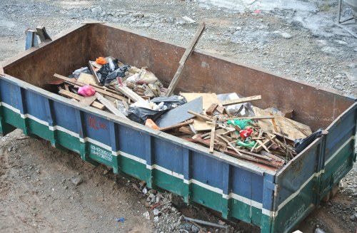 Business office with waste removal services in Millbank